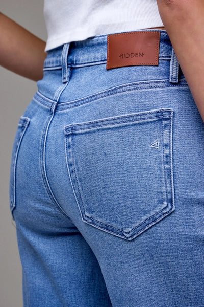 Light Wash Clean Cut Stretch Dad Jean